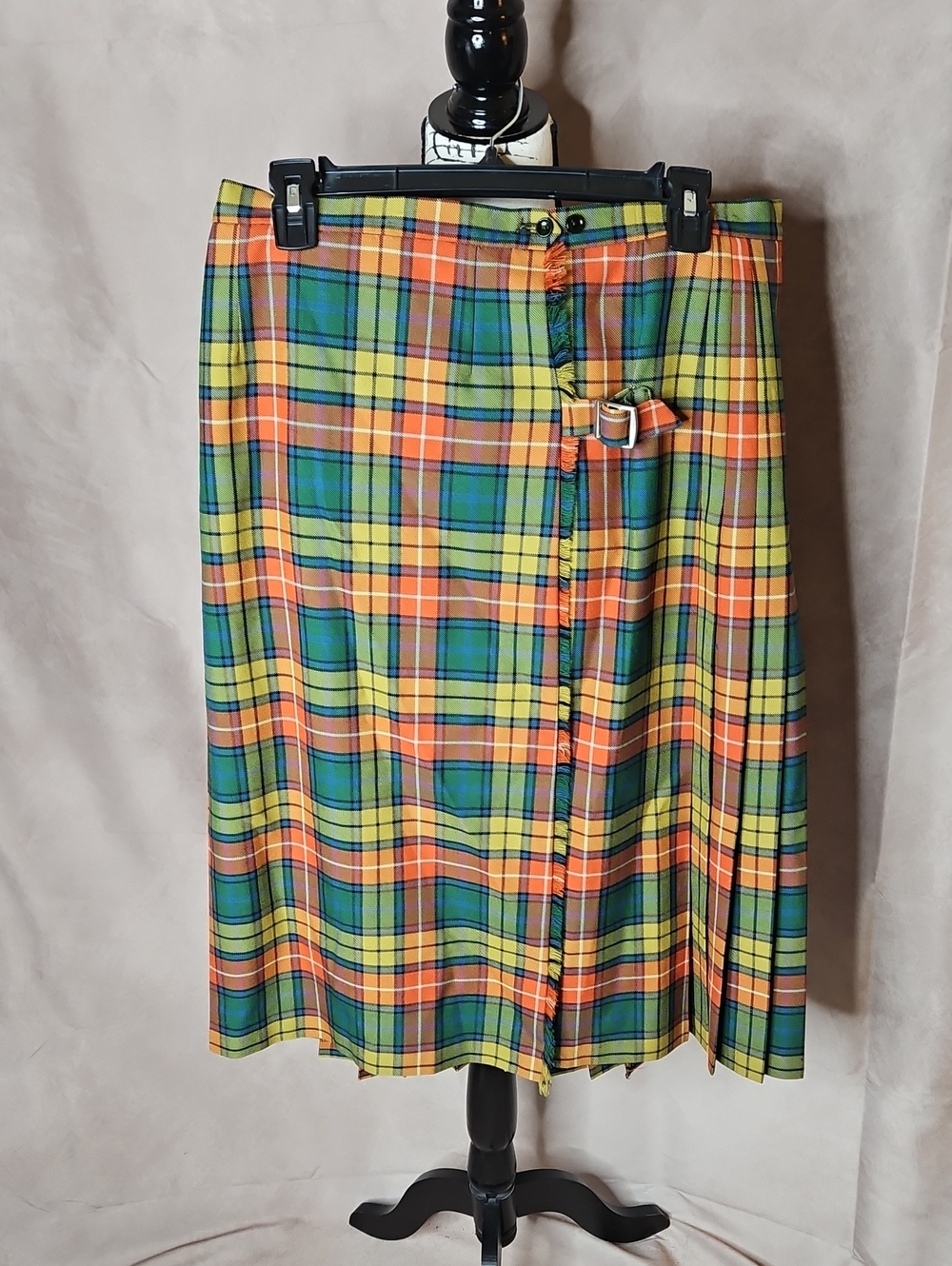 Fletcher Jones Australia Vintage Buchanan Clan Pure Wool Women's Kilt size